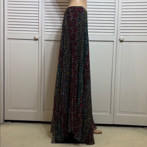 Alice + Olivia Multicolor Paisley Multicolor Maxi Skirt Size 8 - Picture 4 of 12
